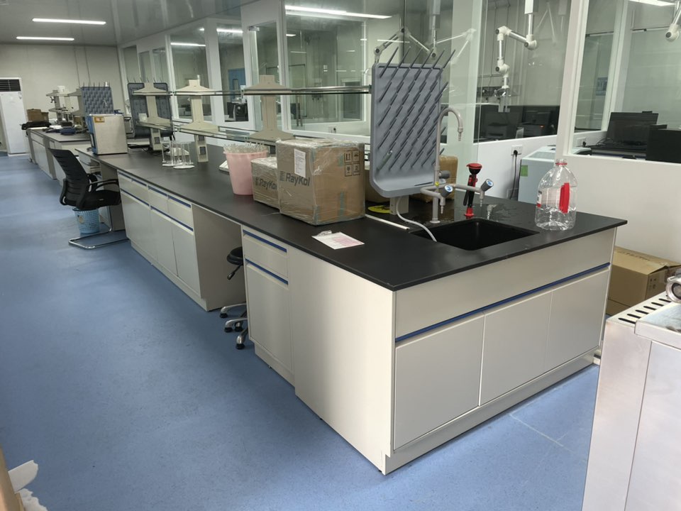 實(shí)驗(yàn)室裝修設(shè)計中凈化實(shí)驗(yàn)室作用